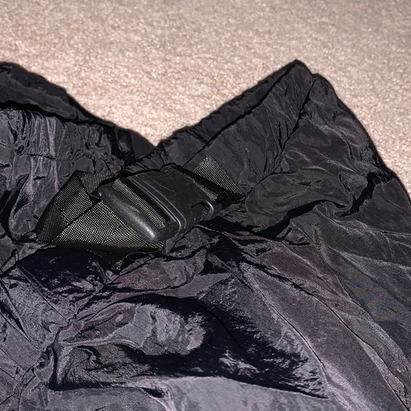 black track pants - Picture 4 of 5